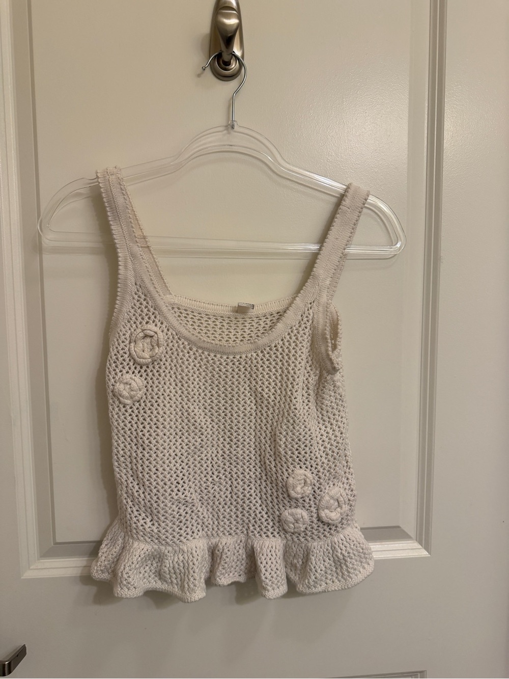 Old Navy white Crochet Floral Ruffle Tank Top